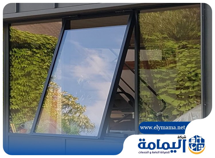 تركيب زجاج في راس الخيمة