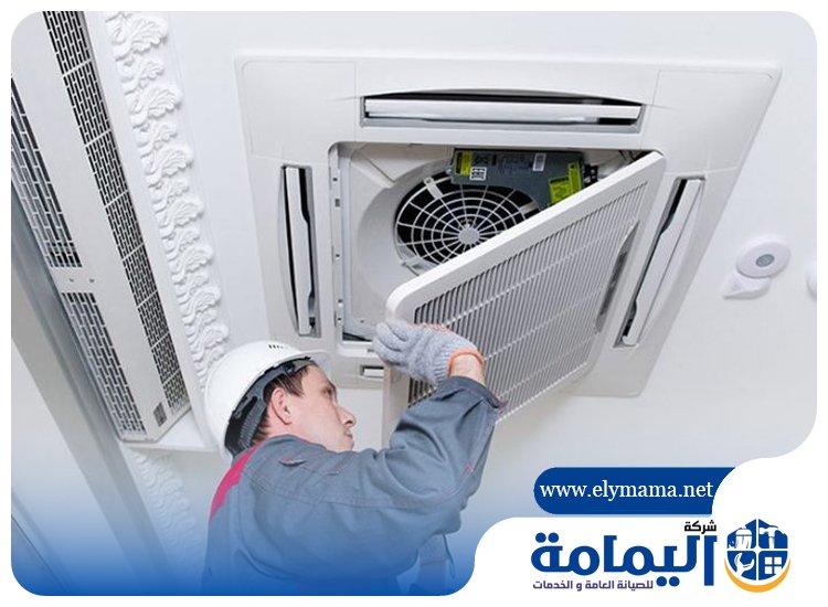 تنظيف مكيفات في البحيرات